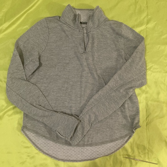 Nike dri-fit S ladies